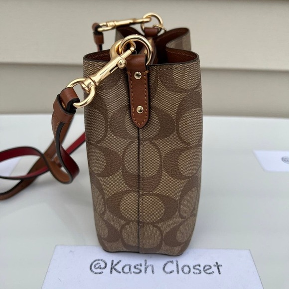 COACH Bucket Bag Mini Town In Signature Canvas Rainbow - Picture 9 of 9